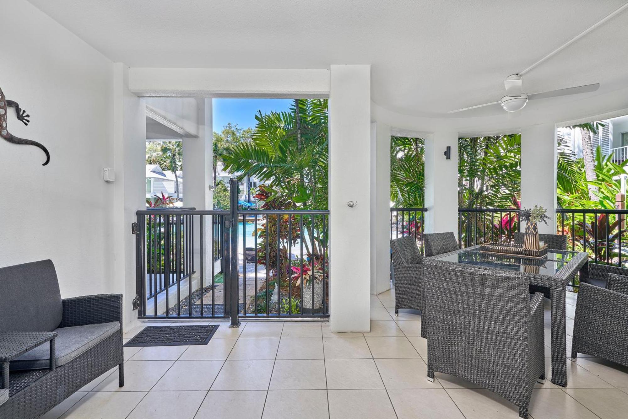 Beach Club Private Apartments Palm Cove Rom bilde