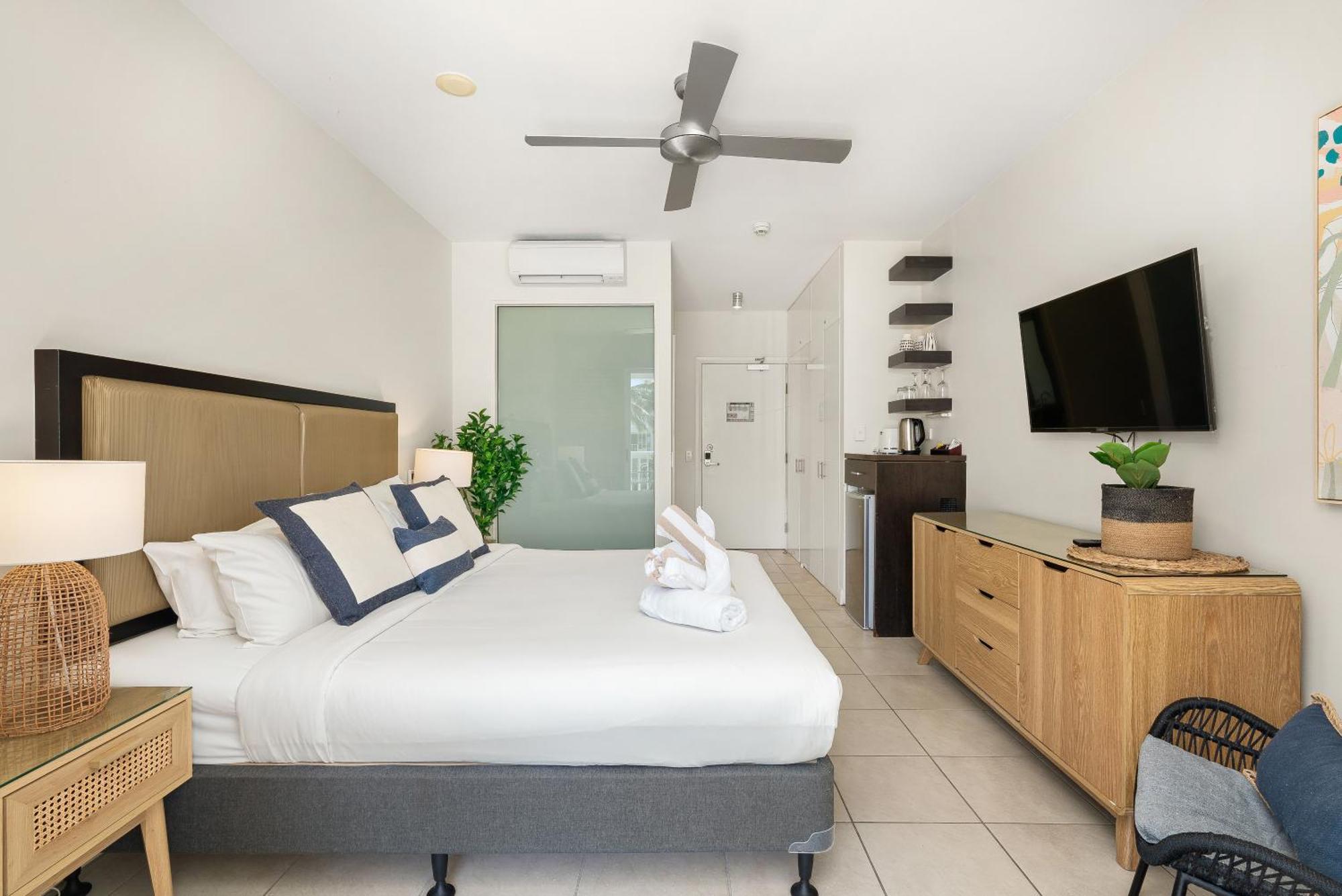 Beach Club Private Apartments Palm Cove Rom bilde
