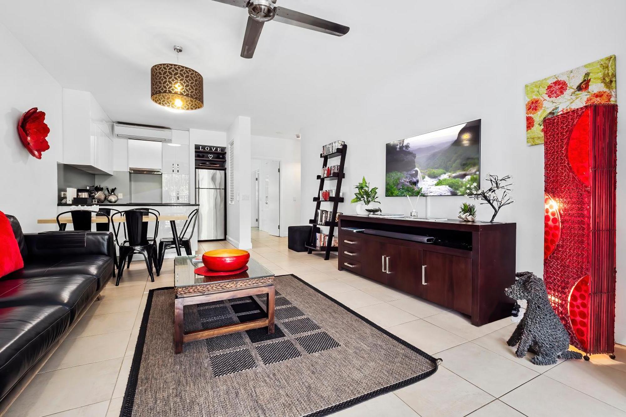 Beach Club Private Apartments Palm Cove Rom bilde