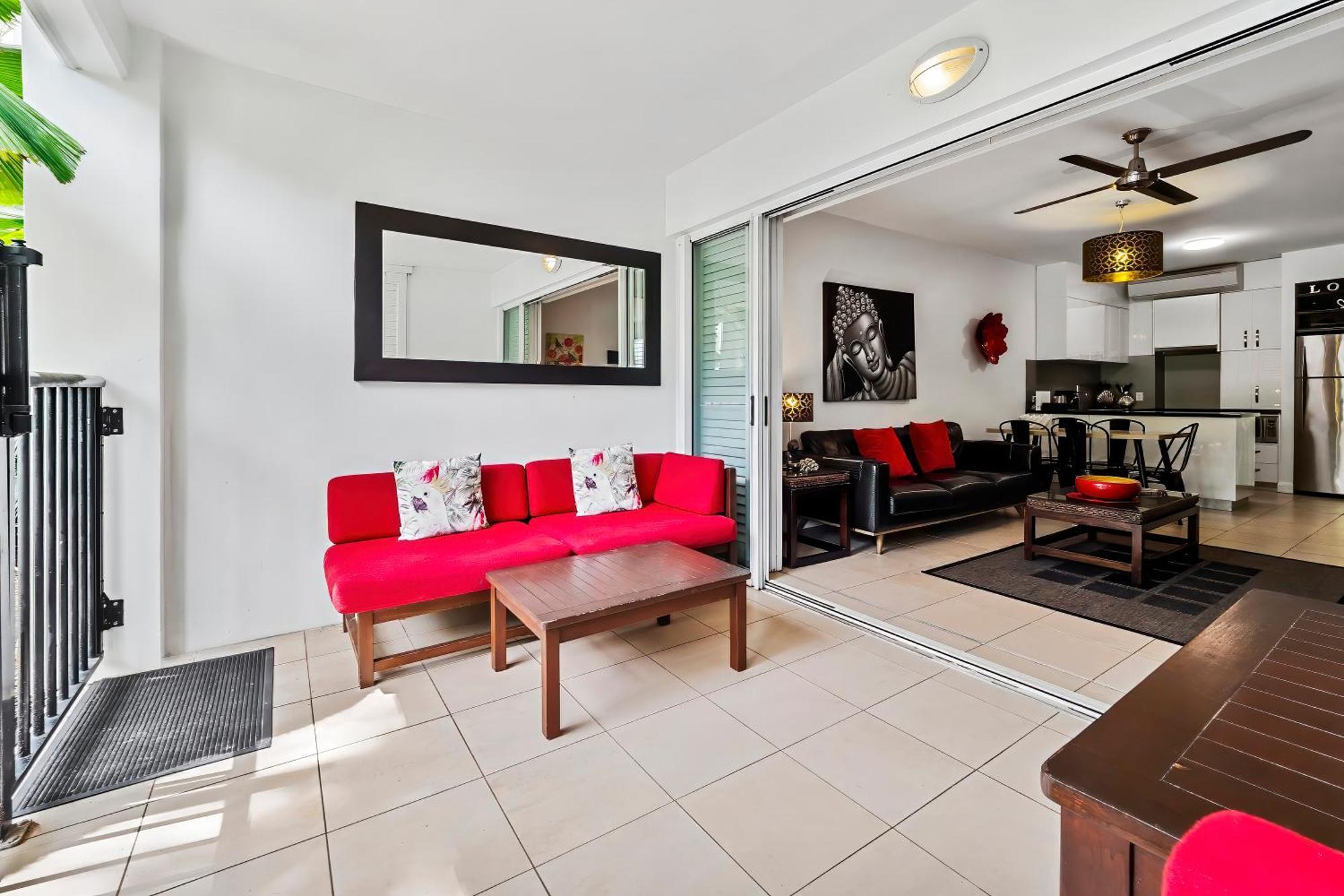Beach Club Private Apartments Palm Cove Rom bilde
